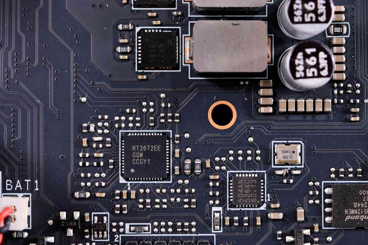 微星B850MPOWER主板深度评测:MPOWER系列的超频传奇延续,千元级性能炸裂之选 微星B850MPOWER主板深度评测:MPOWER系列的超频传奇延续,千元级性能炸裂之选