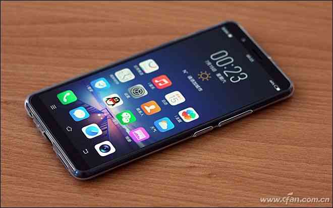 vivo X20全面评测:2998元全面屏新秀是否值得入手? vivo X20全面评测:2998元全面屏新秀是否值得入手?