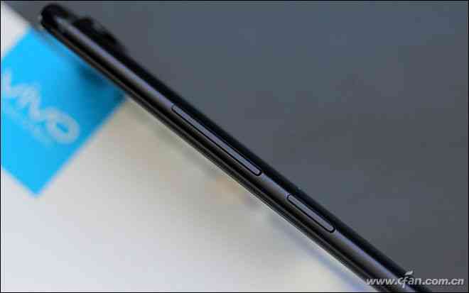 vivo X20全面评测:2998元全面屏新秀是否值得入手? vivo X20全面评测:2998元全面屏新秀是否值得入手?