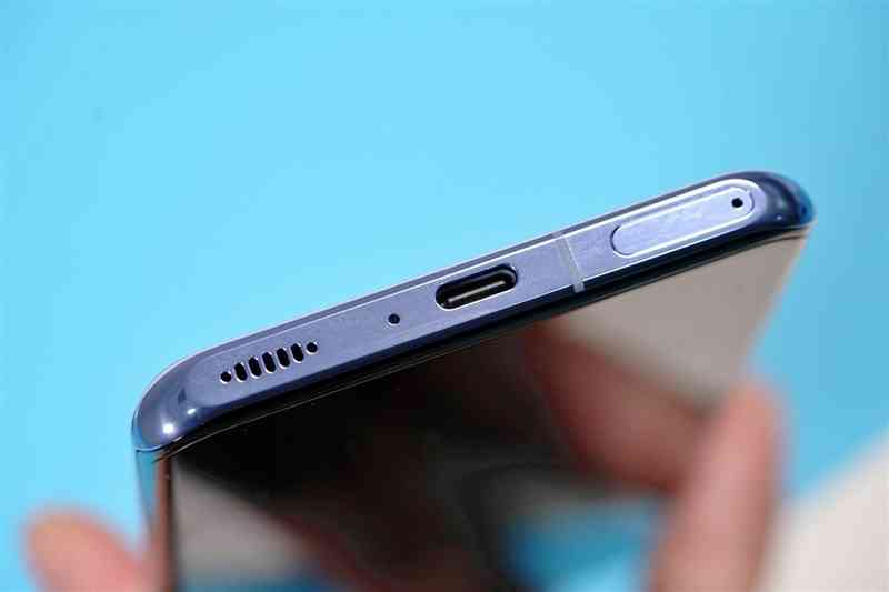 小米手机怎么样 首款骁龙888手机咋样?小米11深度评测:无遗憾的顶级水桶机 小米手机怎么样 首款骁龙888手机咋样?小米11深度评测:无遗憾的顶级水桶机