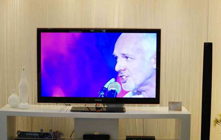 三星电视怎么样 哪个牌子的电视更好？索尼，TCL，三星还是海信？看完再买不迟