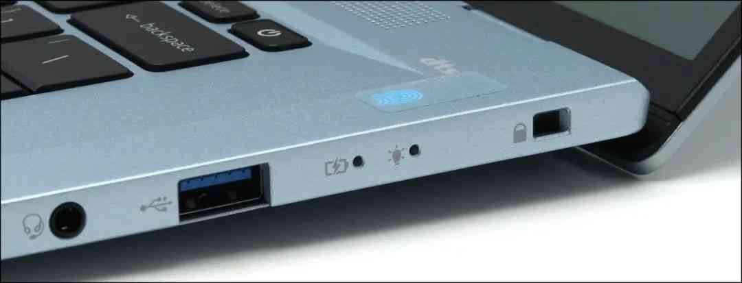 宏基电脑怎么样 119kg真·16英寸大屏超轻薄：宏碁传奇Edge优缺点全揭示