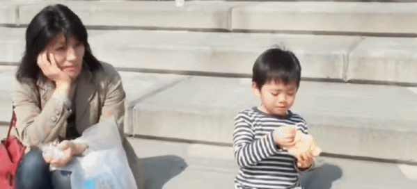 索尼w610怎么样 喂过一次大连海鸥，人类就要为自己的弱小羞愧