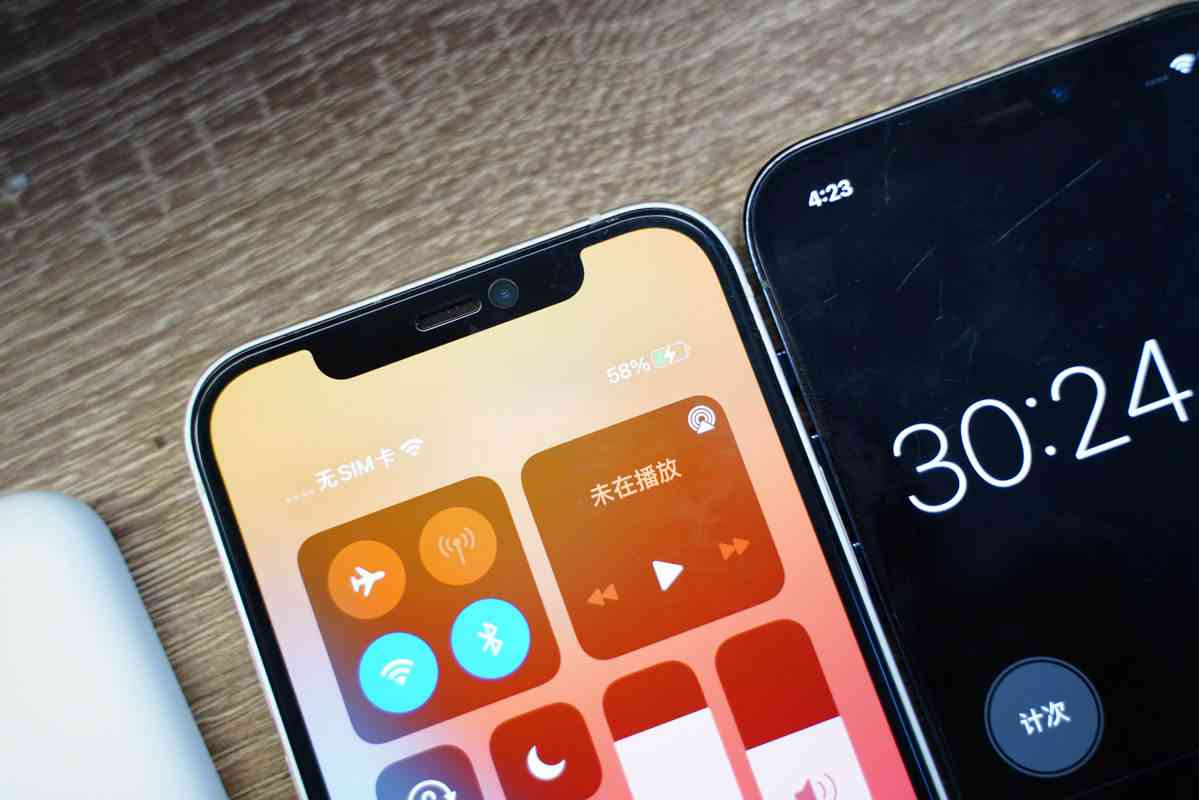 倍思充电宝深度评测:挂绳快充线一体设计,20W快充性能解析 倍思充电宝深度评测:挂绳快充线一体设计,20W快充性能解析