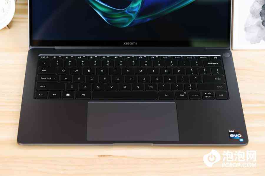 小米笔记本电脑全方位评测：Xiaomi Book Pro 14 2022 轻薄商务旗舰深度解析