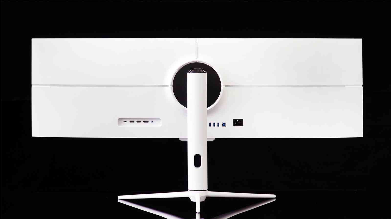 泰坦军团显示器怎么样 一米多长的显示器你见过吗?438英寸泰坦军团显示器P43UG评测 泰坦军团显示器怎么样 一米多长的显示器你见过吗?438英寸泰坦军团显示器P43UG评测