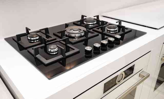 万家乐燃气灶质量怎么样 燃气灶是不是越贵越好？我家换了2台燃气灶，终于搞明白了