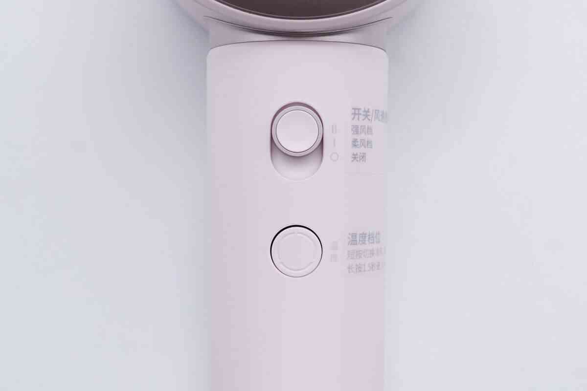 飞科高速吹风机深度评测:200元档无刷电机神器值不值得入手? 飞科高速吹风机深度评测:200元档无刷电机神器值不值得入手?