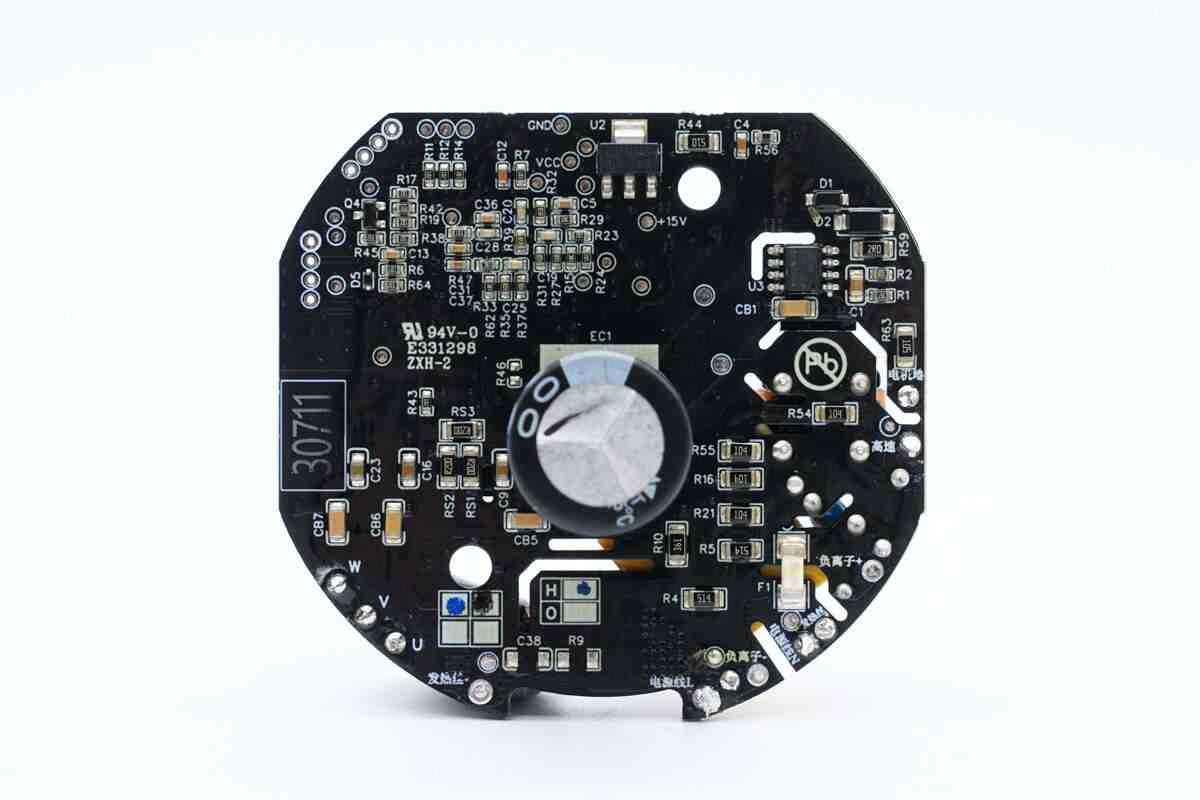 飞科高速吹风机深度评测:200元档无刷电机神器值不值得入手? 飞科高速吹风机深度评测:200元档无刷电机神器值不值得入手?