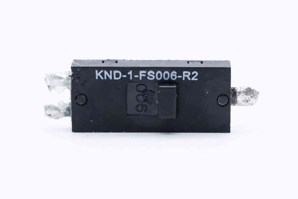 飞科高速吹风机深度评测:200元档无刷电机神器值不值得入手? 飞科高速吹风机深度评测:200元档无刷电机神器值不值得入手?