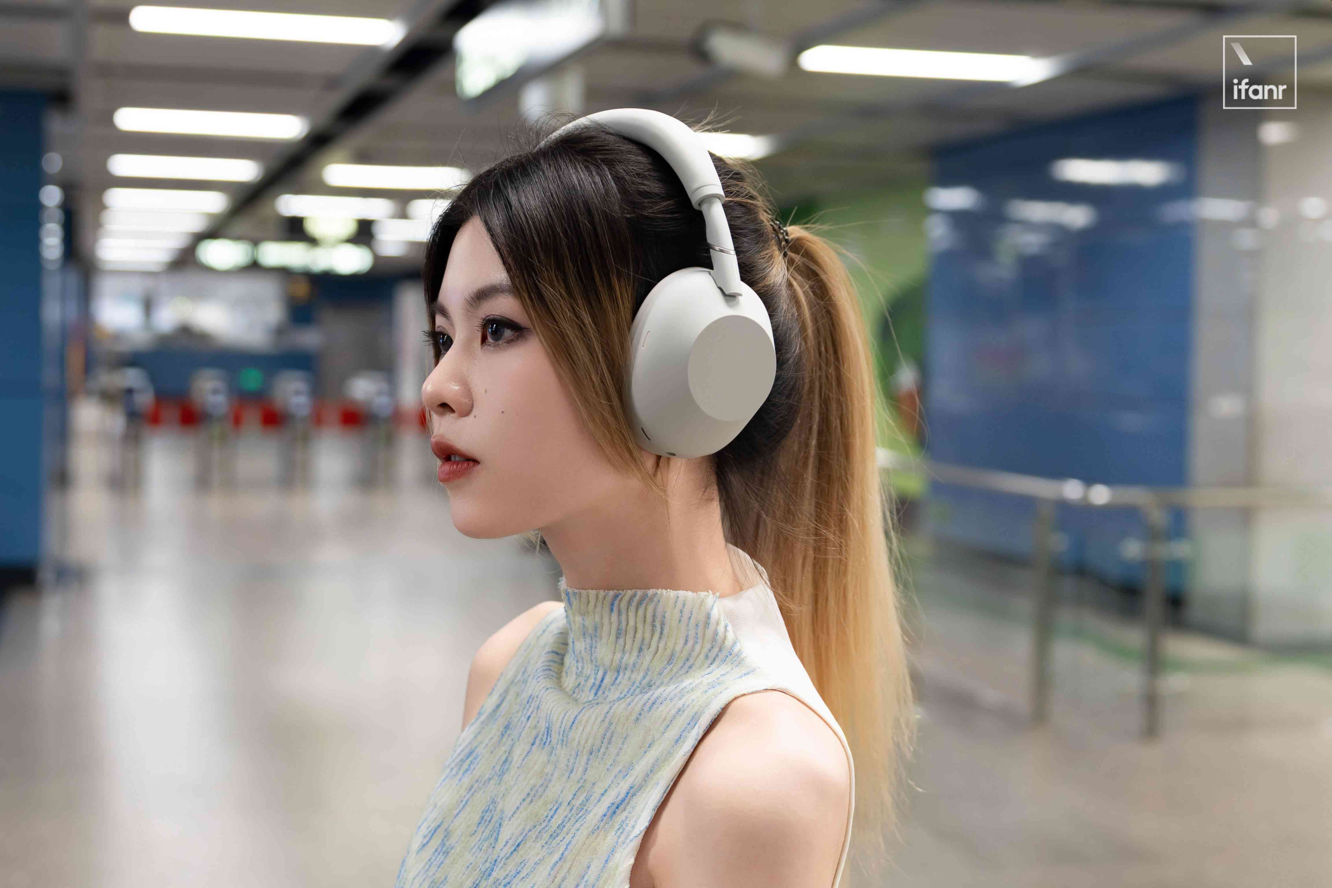 索尼WH-1000XM6深度体验：三年磨一剑，旗舰降噪耳机再进化