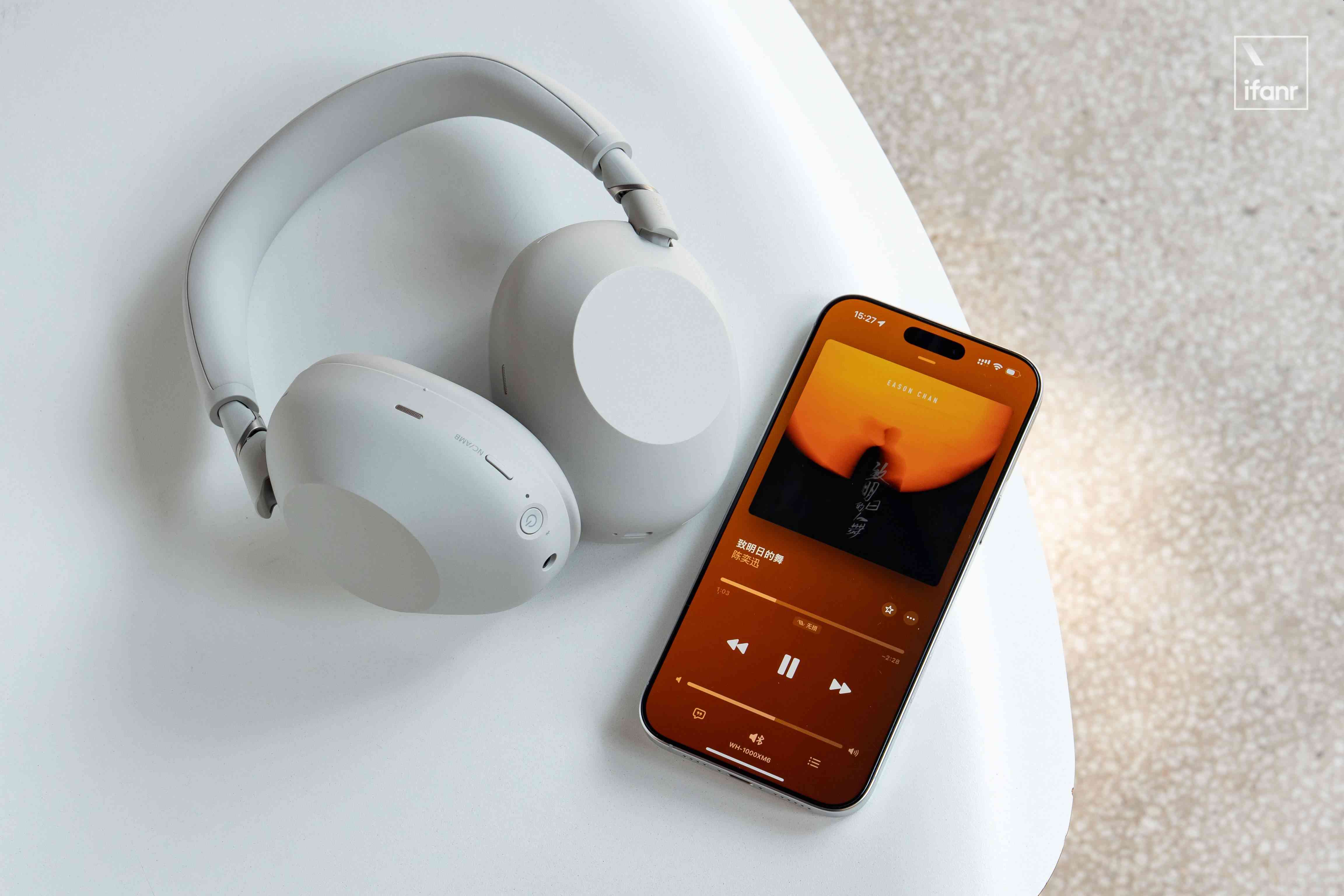 索尼WH-1000XM6深度体验：三年磨一剑，旗舰降噪耳机再进化