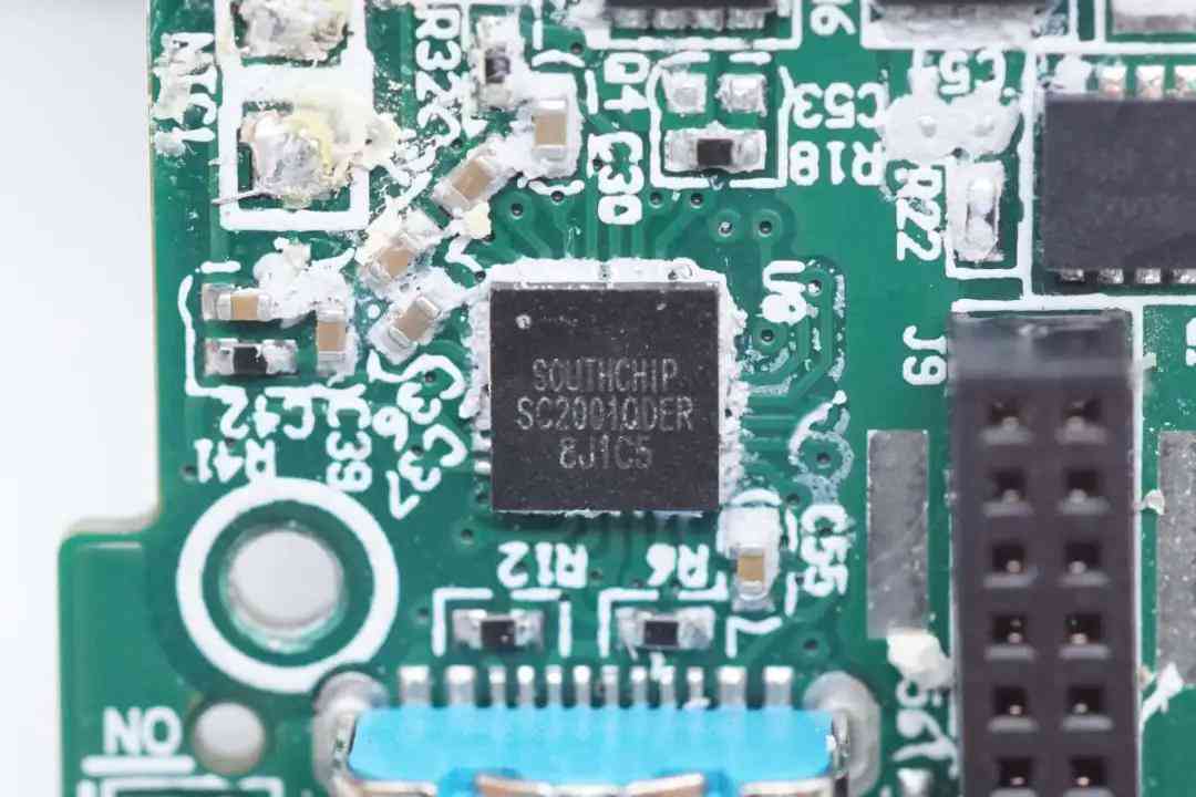 安克充电宝怎么样 数显充电宝选购指南！安克热门款拆解，这些芯片决定你的充电体验