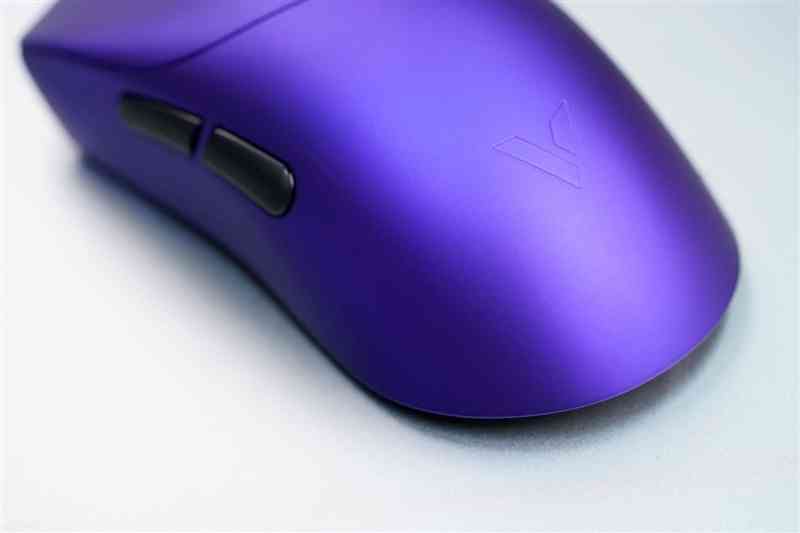 雷柏鼠标怎么样 雷柏VT7金属漆鼠标评测:性能解锁能耗更优 向旗舰再进半步 雷柏鼠标怎么样 雷柏VT7金属漆鼠标评测:性能解锁能耗更优 向旗舰再进半步