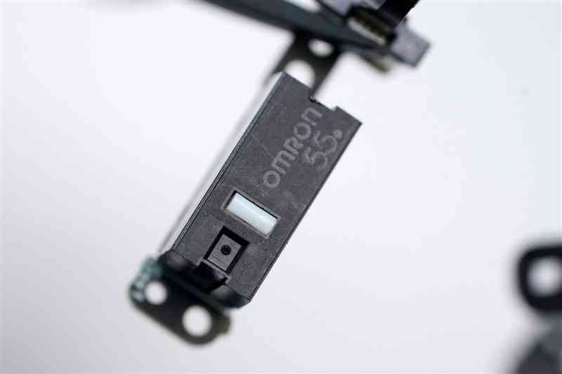 雷柏鼠标怎么样 雷柏VT7金属漆鼠标评测:性能解锁能耗更优 向旗舰再进半步 雷柏鼠标怎么样 雷柏VT7金属漆鼠标评测:性能解锁能耗更优 向旗舰再进半步