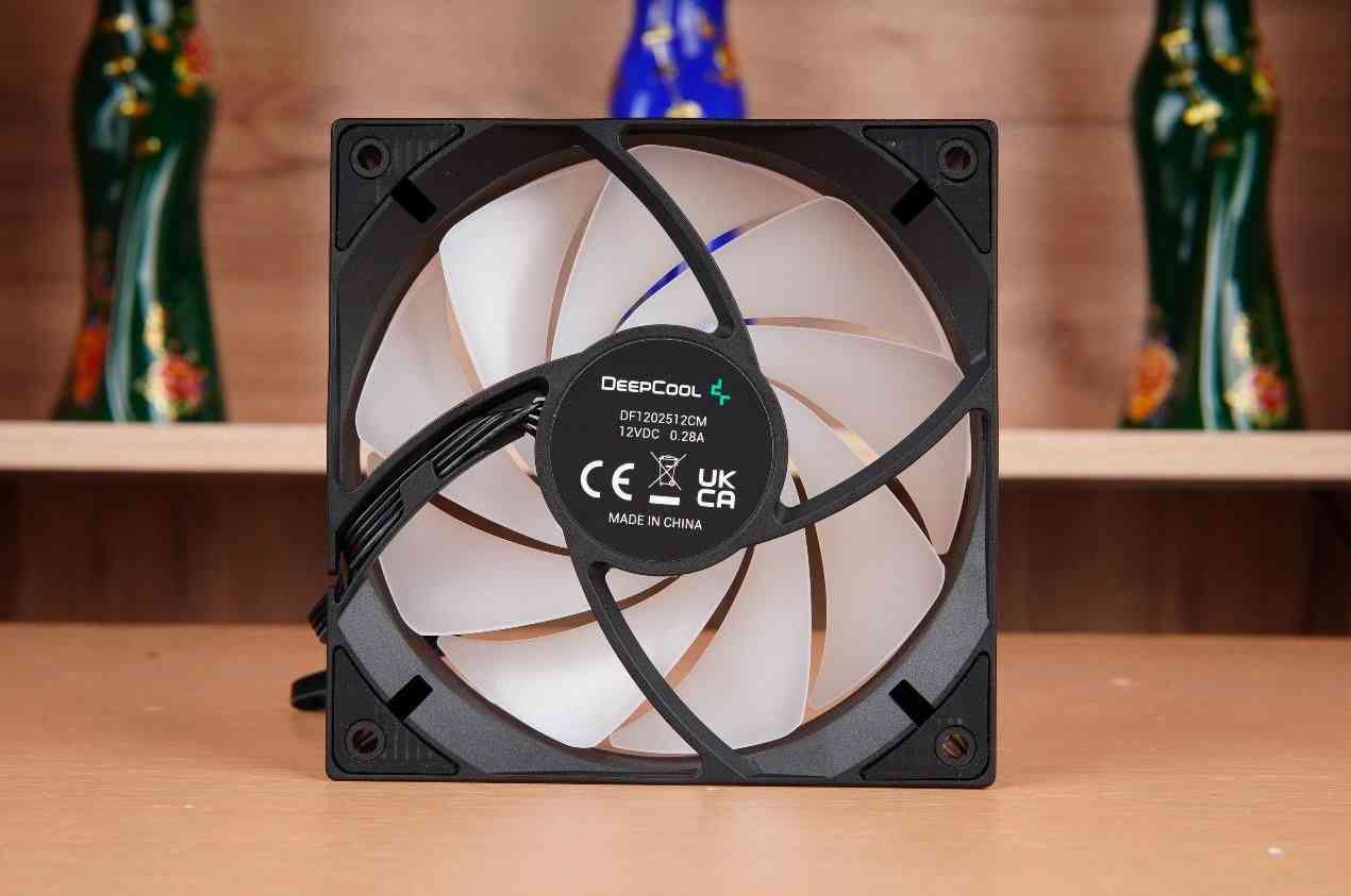 玄冰400怎么样 百元王者回归?九州风神玄冰400幻彩V5性能实测 玄冰400怎么样 百元王者回归?九州风神玄冰400幻彩V5性能实测