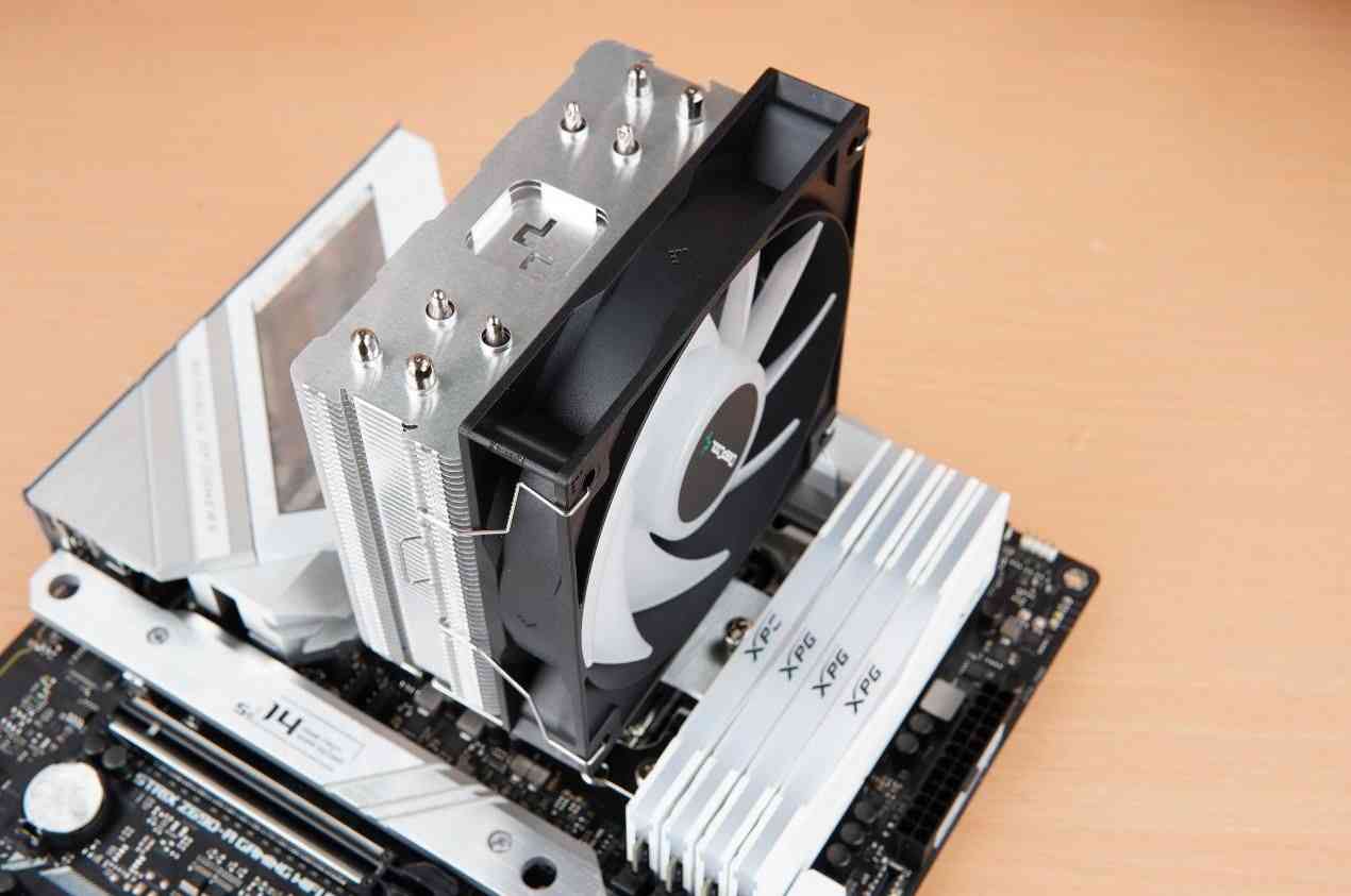 玄冰400怎么样 百元王者回归?九州风神玄冰400幻彩V5性能实测 玄冰400怎么样 百元王者回归?九州风神玄冰400幻彩V5性能实测