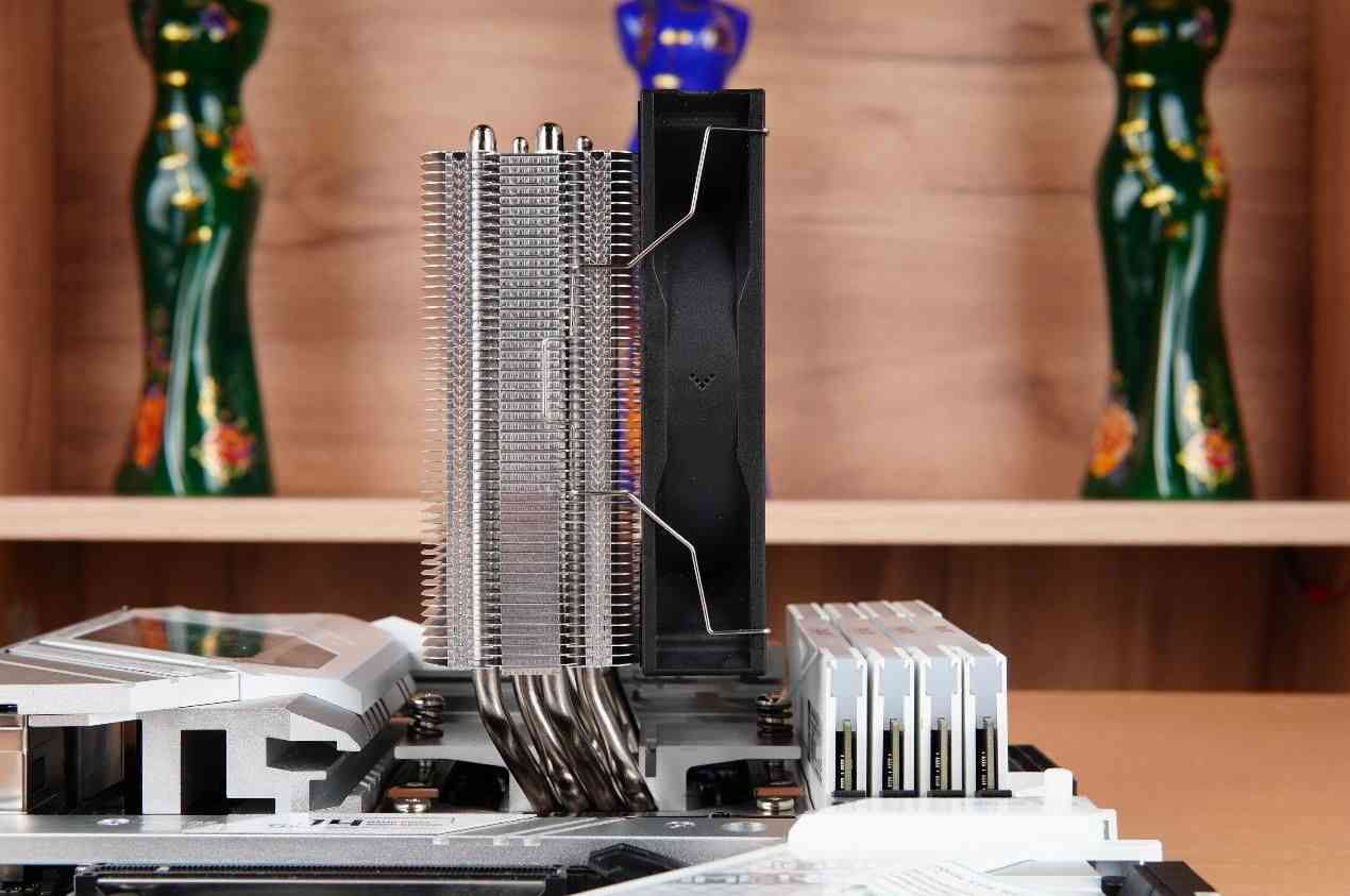 玄冰400怎么样 百元王者回归?九州风神玄冰400幻彩V5性能实测 玄冰400怎么样 百元王者回归?九州风神玄冰400幻彩V5性能实测