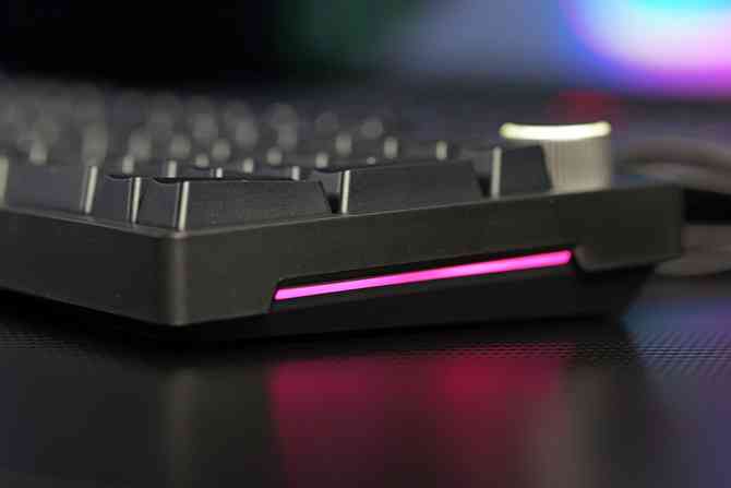 微星鼠标怎么样 微星GK320&GM330游戏键盘鼠标体验评测：一把键盘两个形态 主流级玩家优选