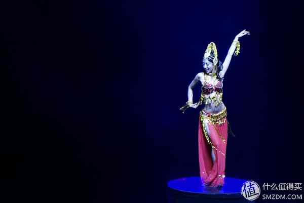 索尼RX100怎么样？也谈谈自己使用的SONY索尼DSC-RX100黑卡数码相机